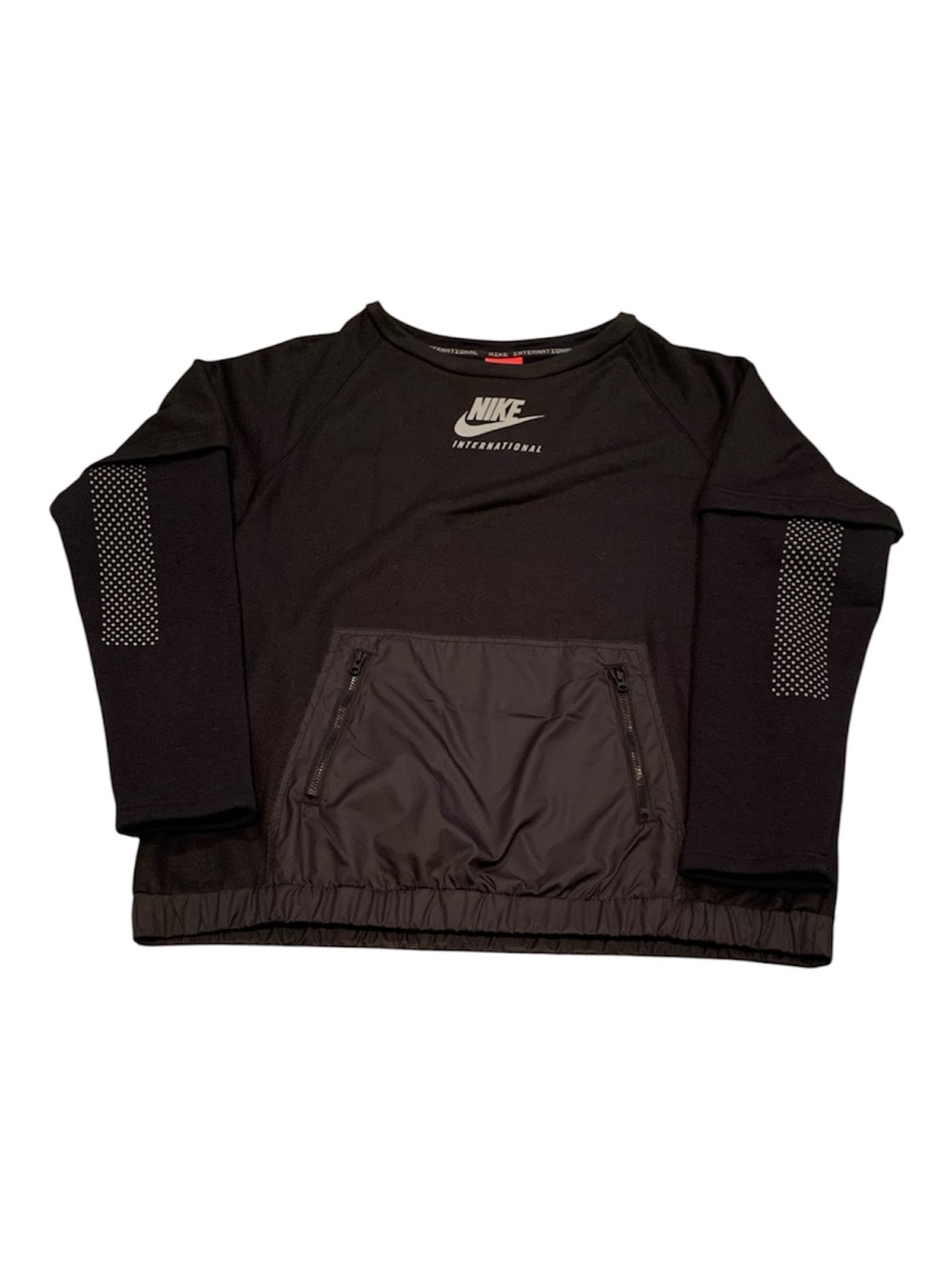 Nike Women’s  Black Pullover Crew with Zippered Front Pocket